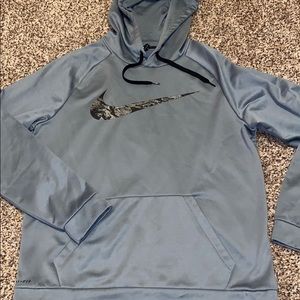 Nike dri-fit hoodie